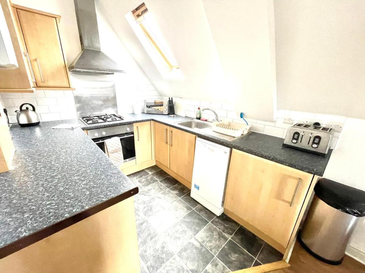Koala & Tree - 2 Bedroom In City Centre - Short Lets & Serviced Accommodation Cambridge Exterior foto