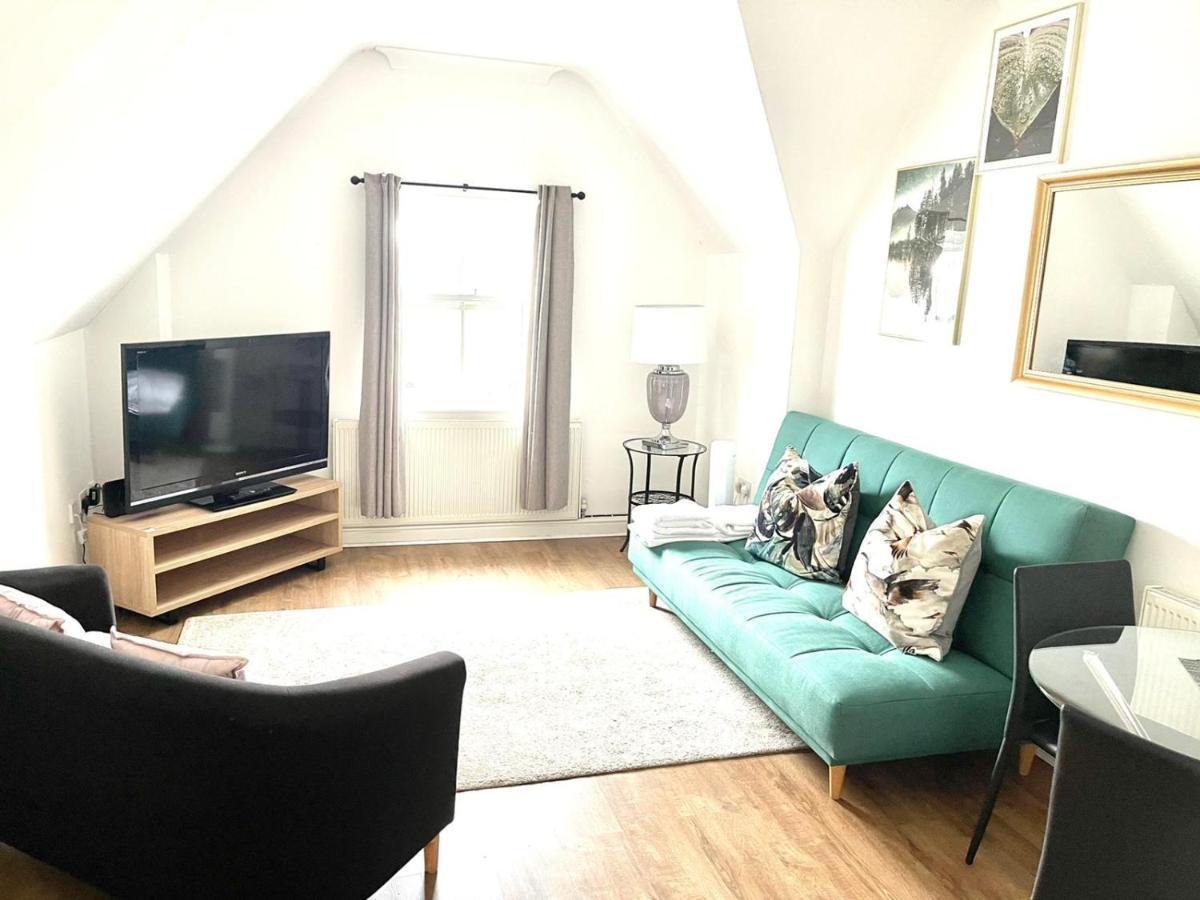 Koala & Tree - 2 Bedroom In City Centre - Short Lets & Serviced Accommodation Cambridge Exterior foto